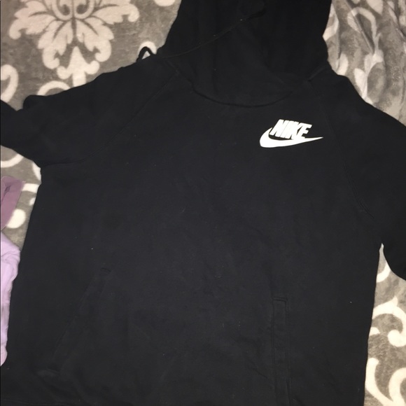 Pants, T-shirt’s , & hoodies - Picture 5 of 8